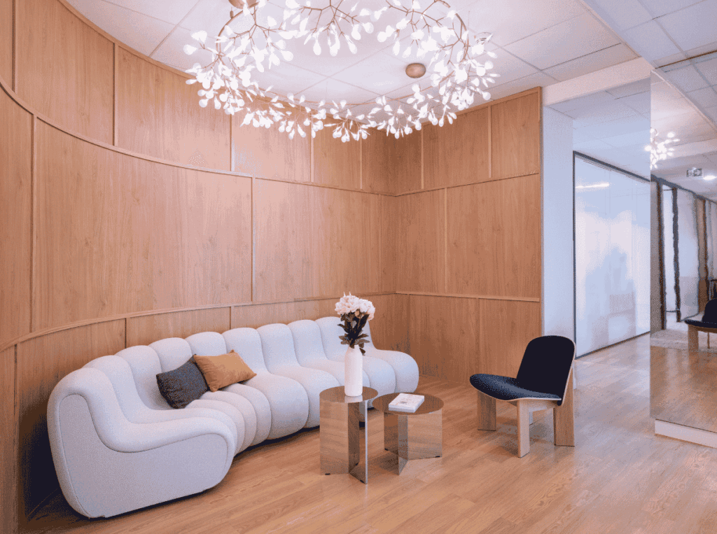 Rénovation des bureaux du cabinet d’avocats NOMOS à Paris par Synergy Travaux